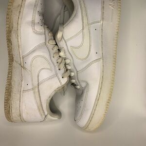 Nike Air Force  White used
